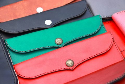 高校生の娘が8万円の財布を欲しがっています。高校生には高いと感じるのですが「友だちはみんなブランドの財布」なんだそうです。女子高生の財布は高級ブランドが多いのは本当でしょうか？