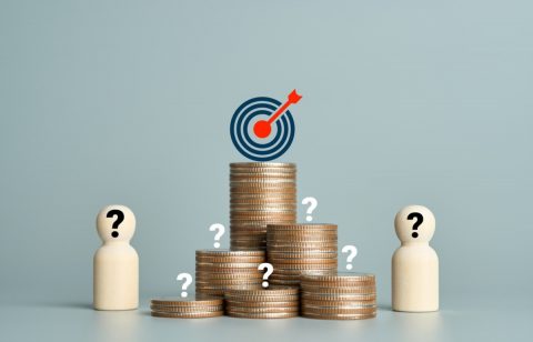 【個別株】友人に「NISAはソフトバンク株がおすすめ」と言われ調べたら、1株「240円」「6000円」とあり困惑…初心者なら“優待アリ・手ごろな価格”を選ぶべき？ 投資する際のポイントを確認