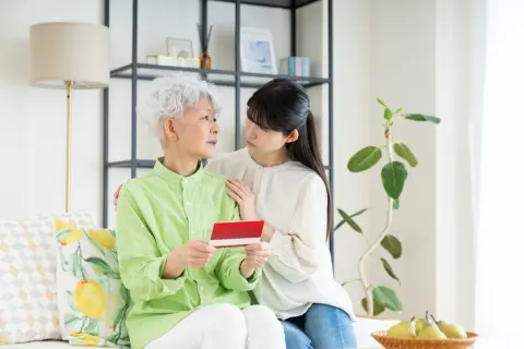 銀行から母に「10年以上利用がない口座」の連絡が。母は「自分のお金だから大丈夫」と言いますが、このまま放置すると預金を引き出せなくなるのでしょうか？