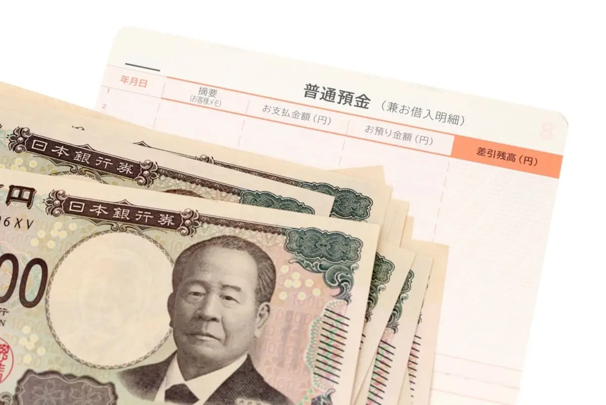 生活保護を受けながら節約し、「50万円」貯まりました。預金が増えると、保護費は減額・停止されるのでしょうか？