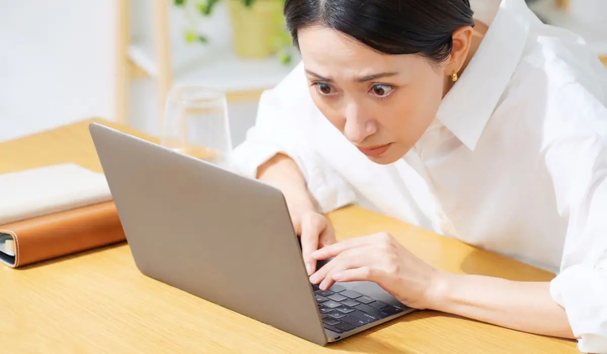 「国債100万円」は“年利2％”で5年預けて「利息10万円で元本割れなし」のはずが、元本が「95万円」に減少!?「安全な制度」だと思ったのに、いったいナゼ…知らない間に損しかねない「落とし穴」を解説